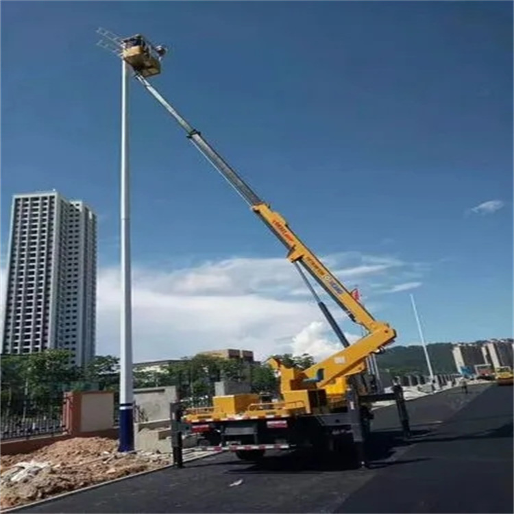 南昌青云谱维修路灯的曲臂升降车出租