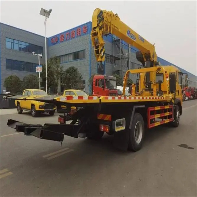 南昌青云谱附近小随车吊出租电话，轻松解决搬运烦恼