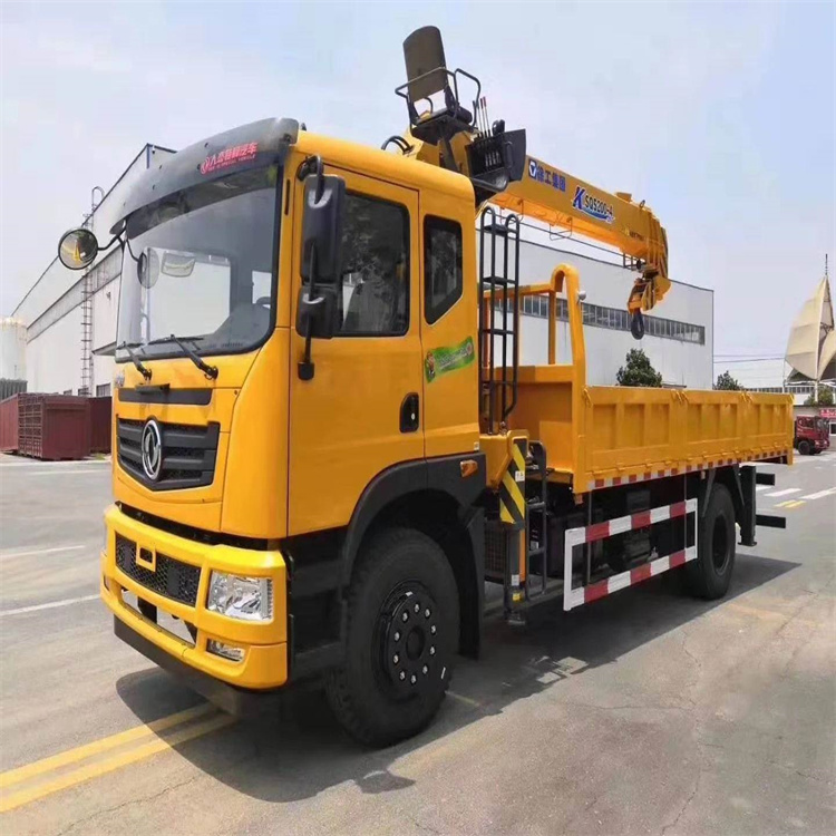 南昌青云谱附近找一辆随车吊出租